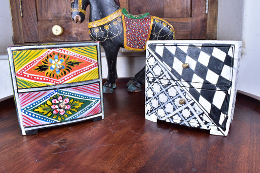 Mini chest of Drawers, Hand paint wooden Box, Small jewelry box, Trinket Drawers, Jewelry Box for girl, Desktop Organizer, Floral furniture