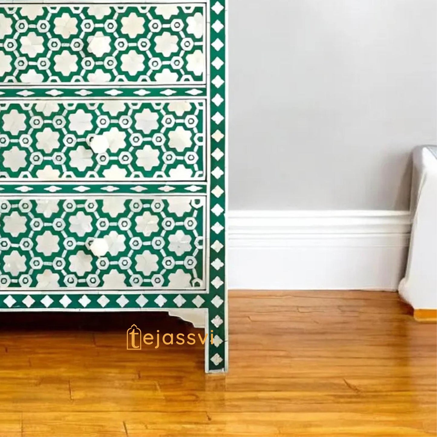 Bone Inlay Floral Pattern Chest of 4 Drawer, 4 Drawer Dresser, wooden Bone Inlay Chest of Drawers, Bone Inlay Furniture Sideboard Unit.