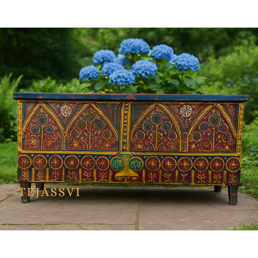 Wooden Indian storage trunk, treasure chest, furniture, home and living,Painted storage,Handpainted Indian Jewellery / Treasure Box.
