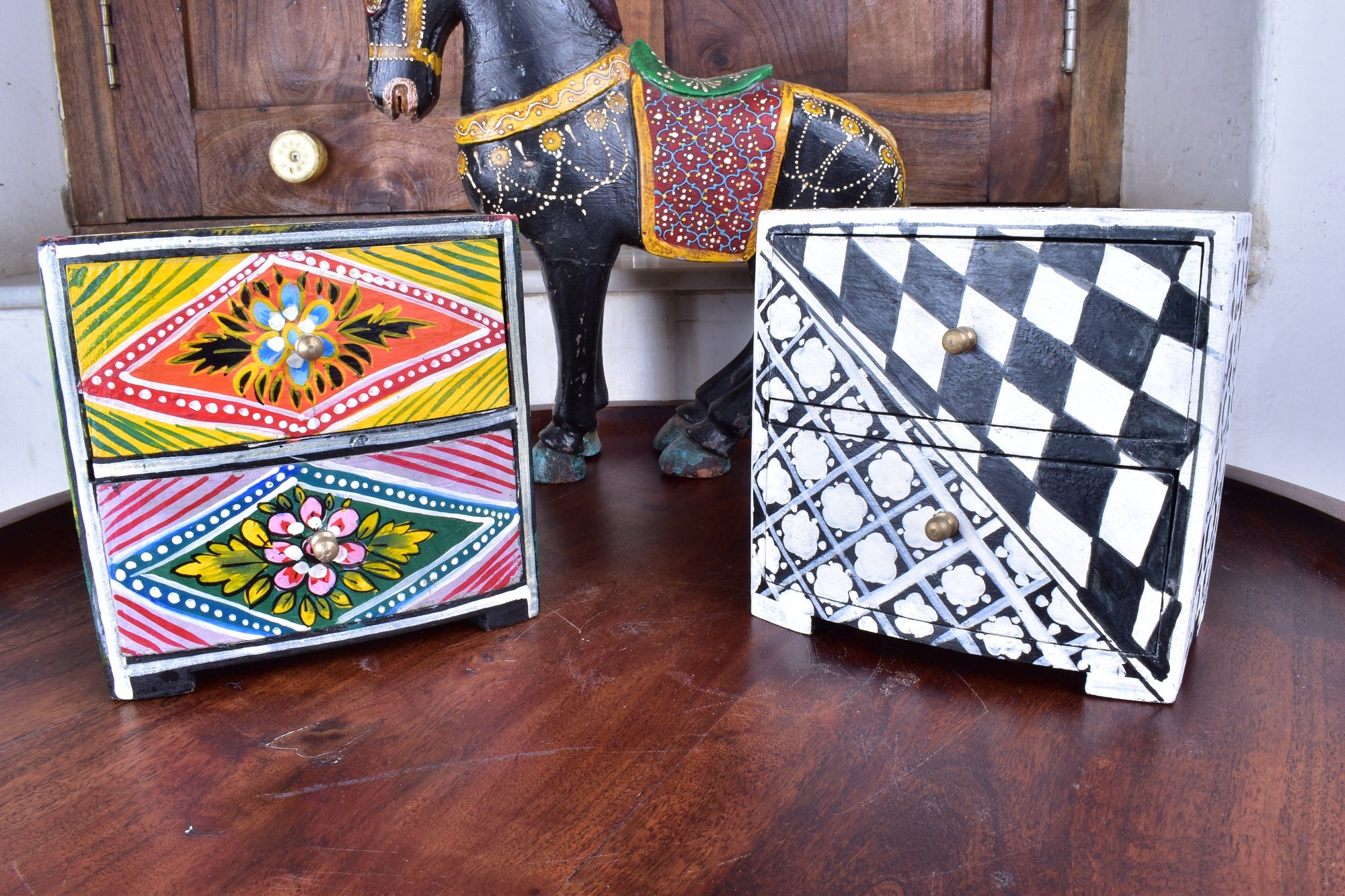 Mini chest of Drawers, Hand Paint Wooden Box / Small Jewelry Box / Trinket Drawers Jewelry Box for Décor / Desktop Organizer.