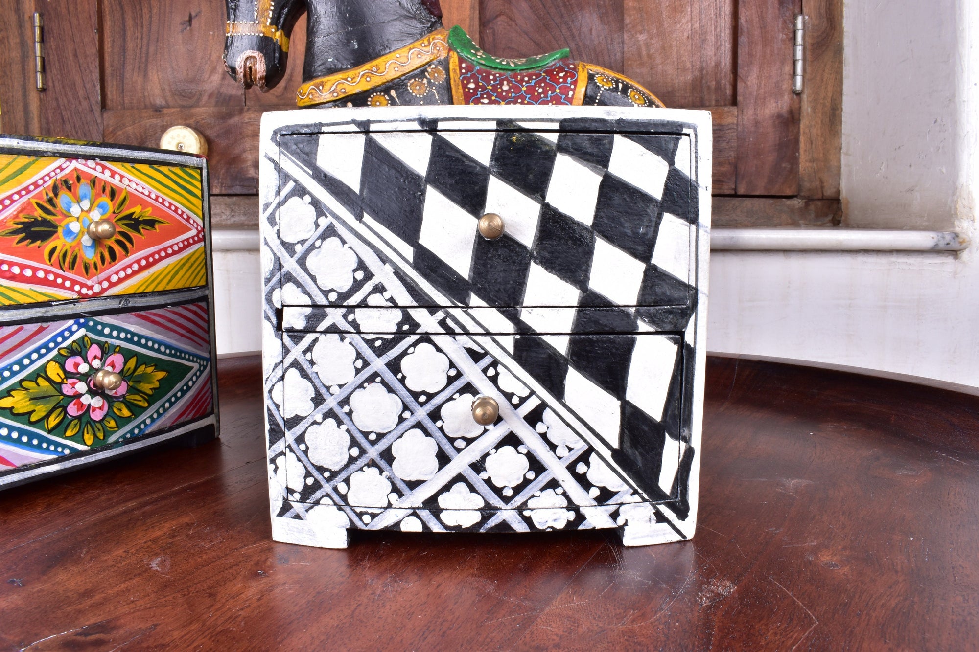 Mini chest of Drawers, Hand Paint Wooden Box / Small Jewelry Box / Trinket Drawers Jewelry Box for Décor / Desktop Organizer.