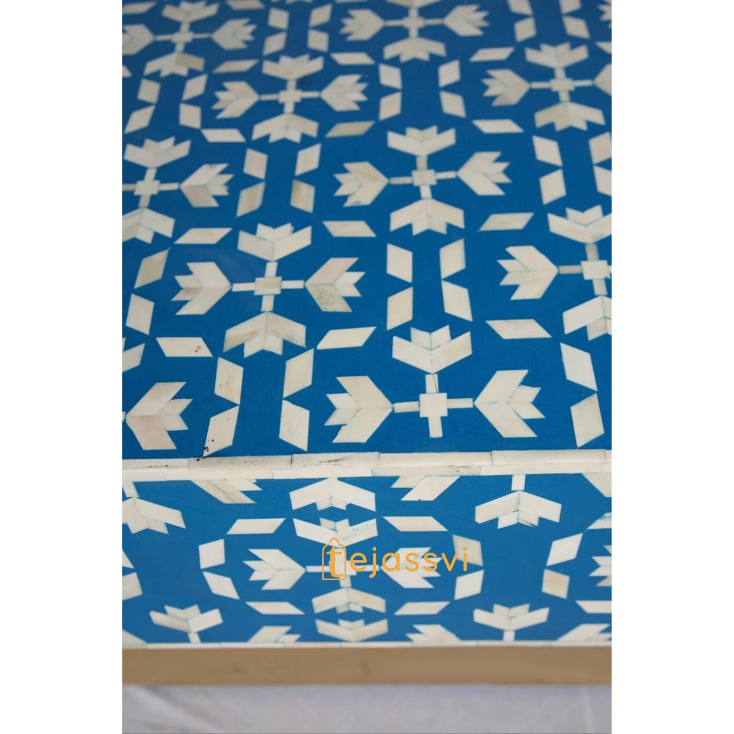 Bone Inlay Wooden Coffee Table/MOP Bone Inlay Oval Shape Coffee Table/Oval Coffee Table/Floral Design Centre Table/Bone Inlay Cocktail Table