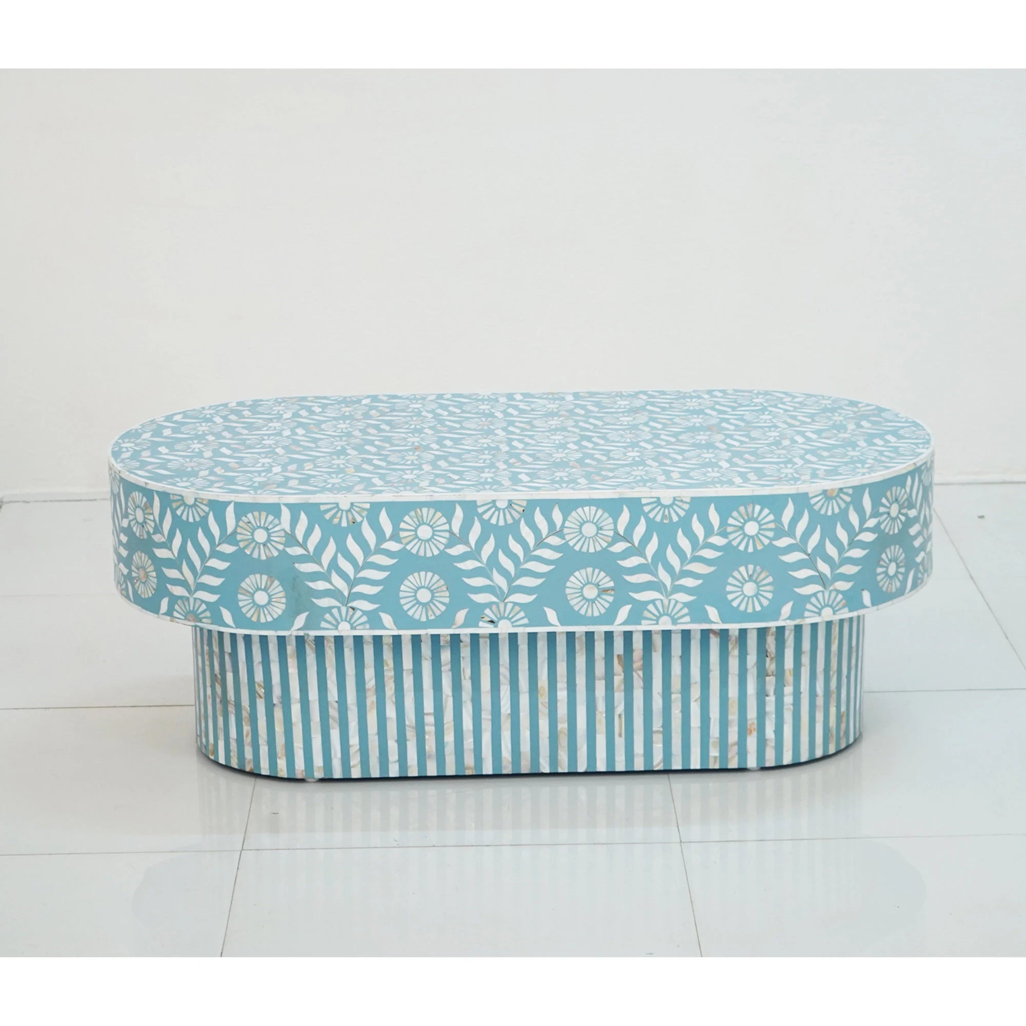 Bone Inlay Coffee Table / Wooden Oval Shape Coffee Table / Bone Inlay Floral Design Centre Table  / Bone Inlay Furniture Cocktail Table.