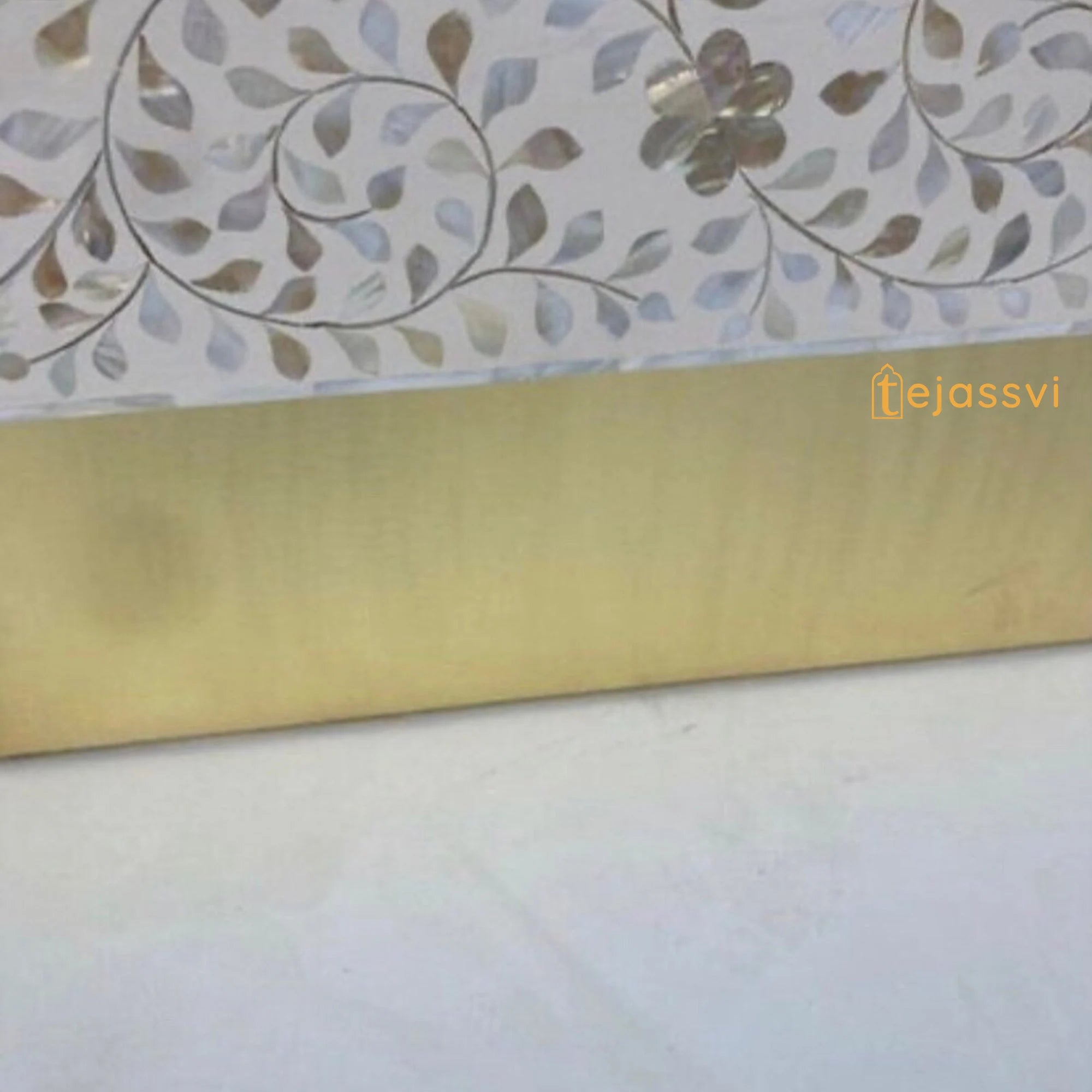 Mother of pearl Inlay Oval Coffee Table / Centre Table / MOP Inlay Floral Oval Coffee Table / Handmade MOP Inlay Modern Pattern Furniture.