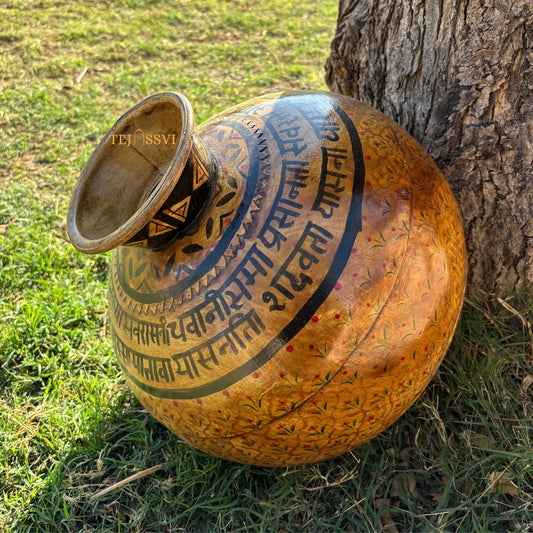 Hand Painted Iron Decorative Pot: Vintage Home Decor Vase