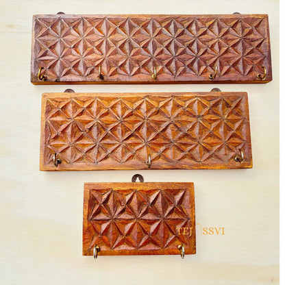 Rustic Wood Key Holder with Antique Gold Hooks - Reclaimed Pallet Wood Key Hook for Wall Hook .