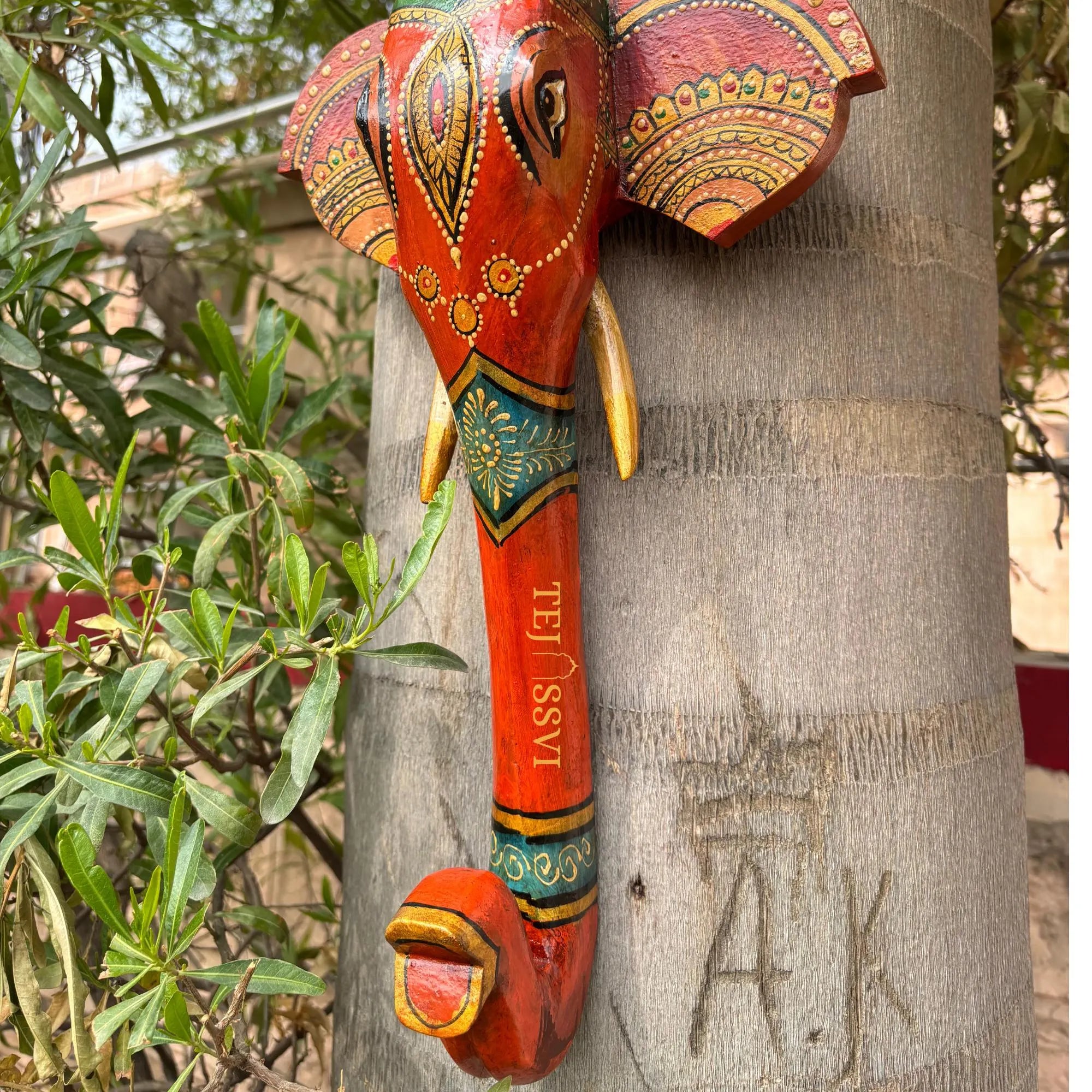 Hand-Painted Wooden Elephant Head Wall Hanging: Ethnic Indian Décor / wooden hand painting Elephant for wall décor.