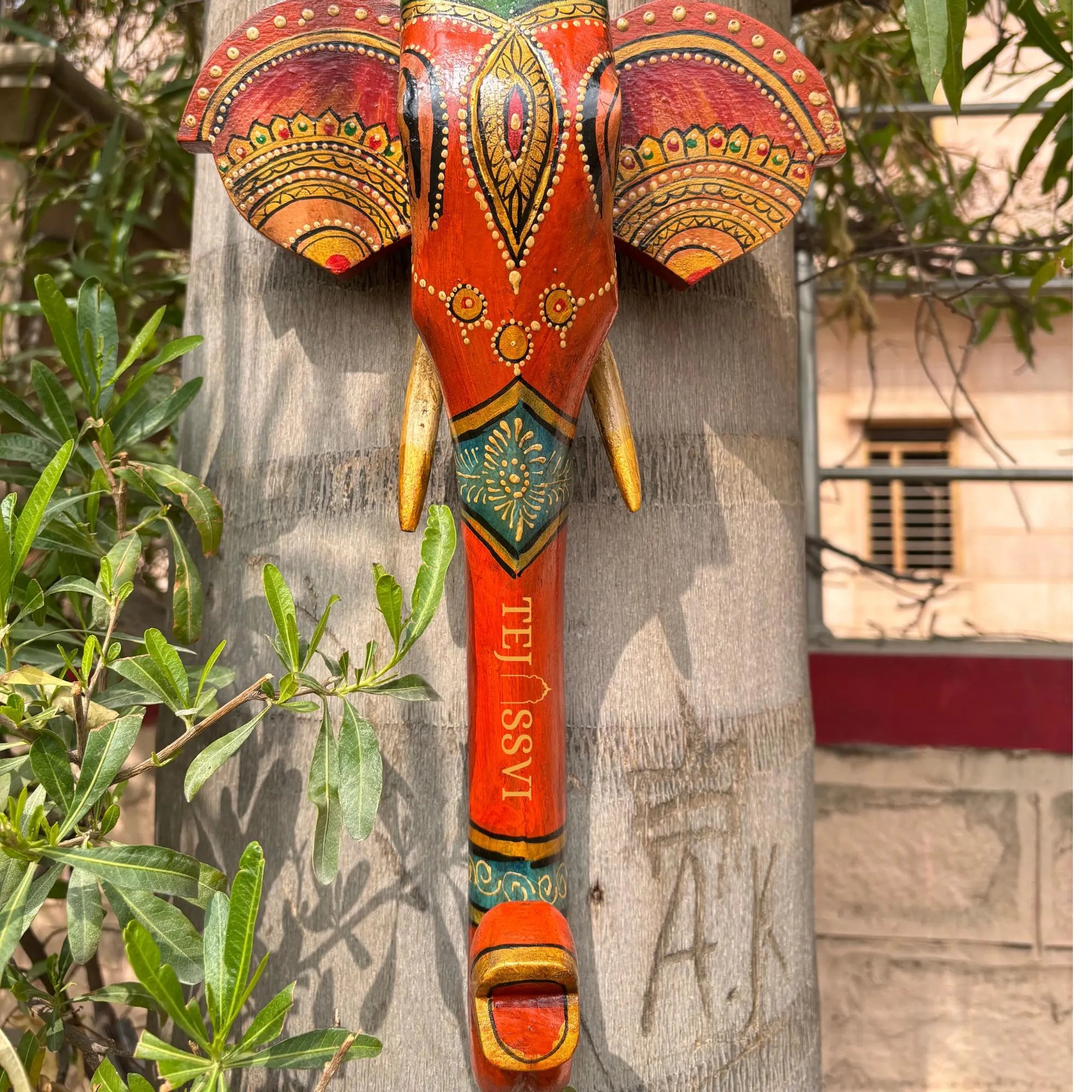 Hand-Painted Wooden Elephant Head Wall Hanging: Ethnic Indian Décor / wooden hand painting Elephant for wall décor.