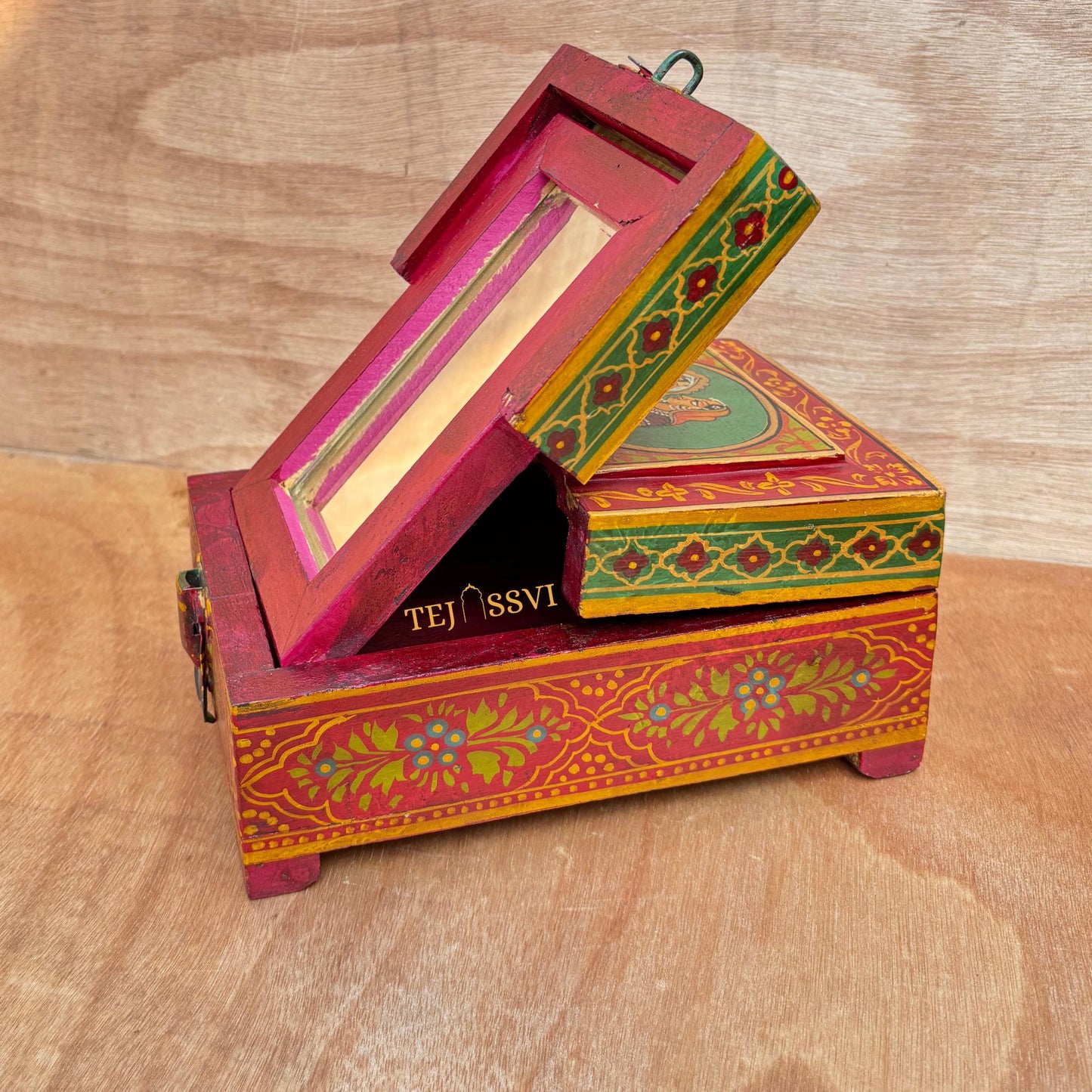 Antique Indian Shaving Box with Mirror: Reclaimed Wood & Brass / wooden hand painted saving box/ wooden box/ painting box with mirror .