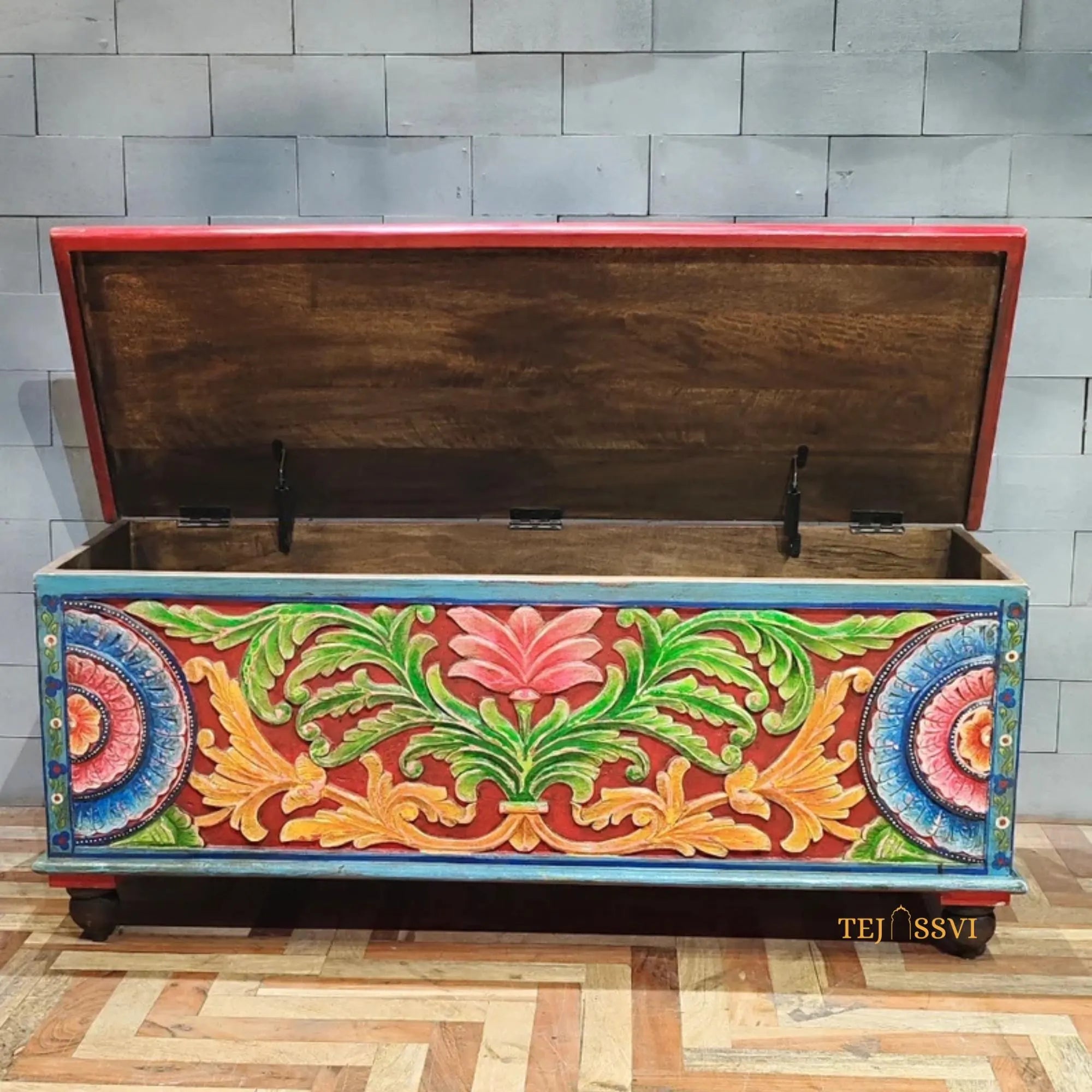 Indian Storage Trunk Box / Treasure chest Furniture Home and Livingroom Décor / Painting Storage Box / Indian Treasure Box.