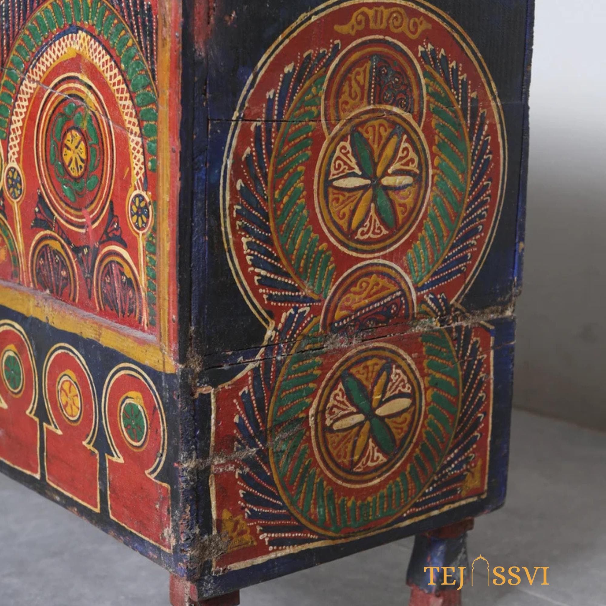 Vintage Stylish Hand Painted Chest Moroccan Box Hand Carved Storage Trunk