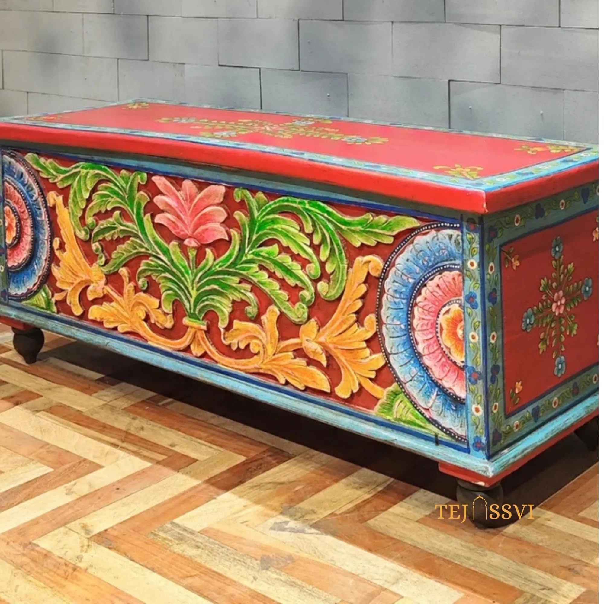 Indian Storage Trunk Box / Treasure chest Furniture Home and Livingroom Décor / Painting Storage Box / Indian Treasure Box.